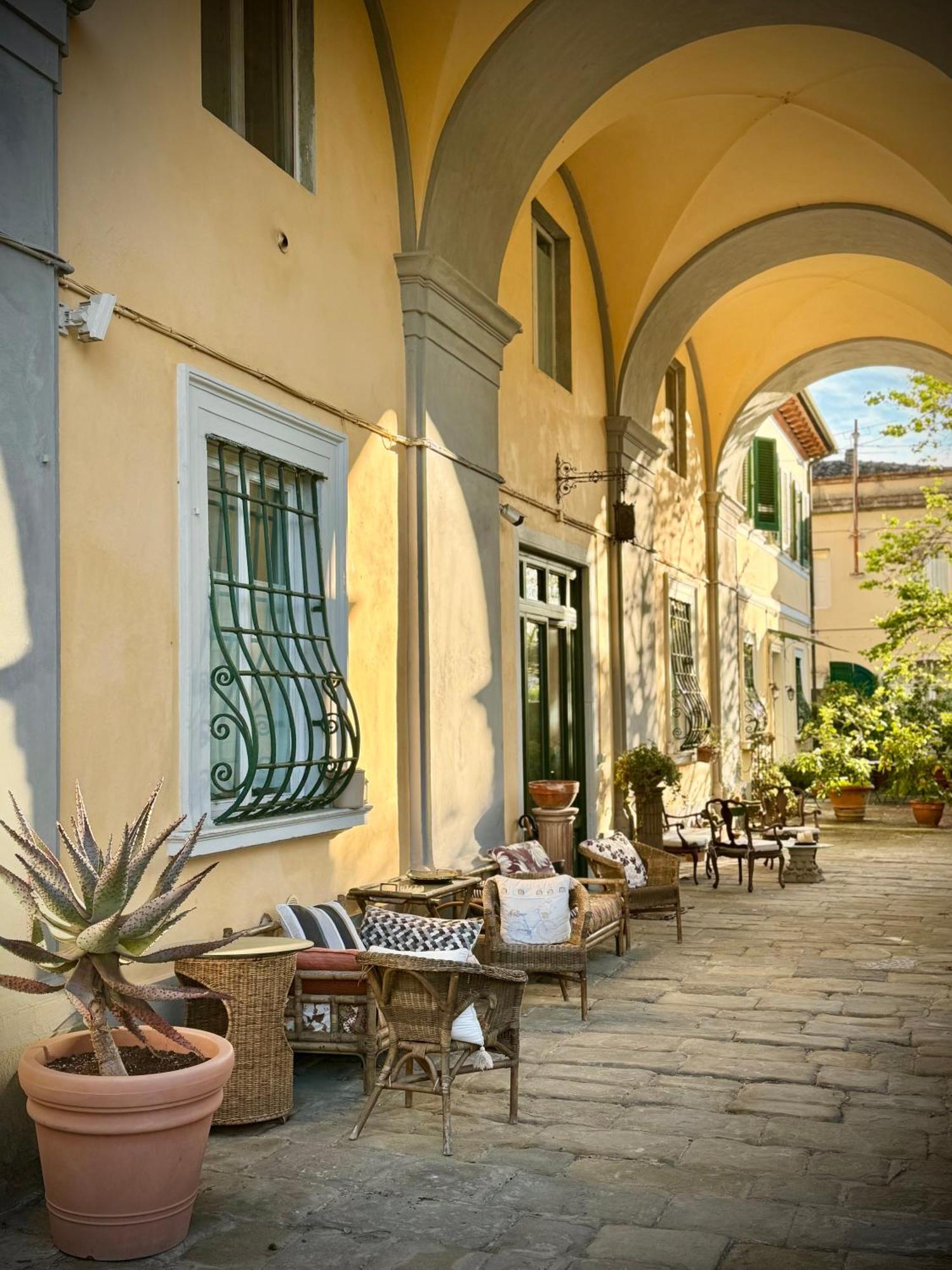 Villa La Dogana B&B 卢卡 外观 照片